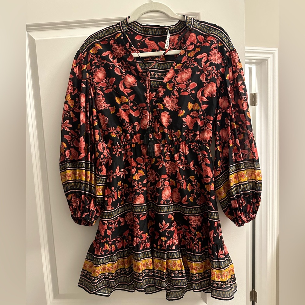 Alice + Olivia Floral Long Sleeve Dress - Black and Red